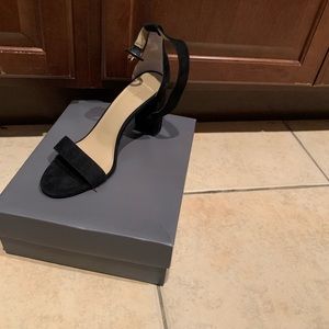 Black Block Heel